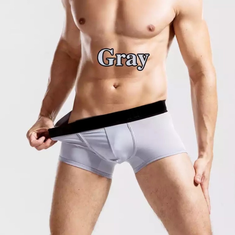 Bundle of 2 Men’s Briefs.